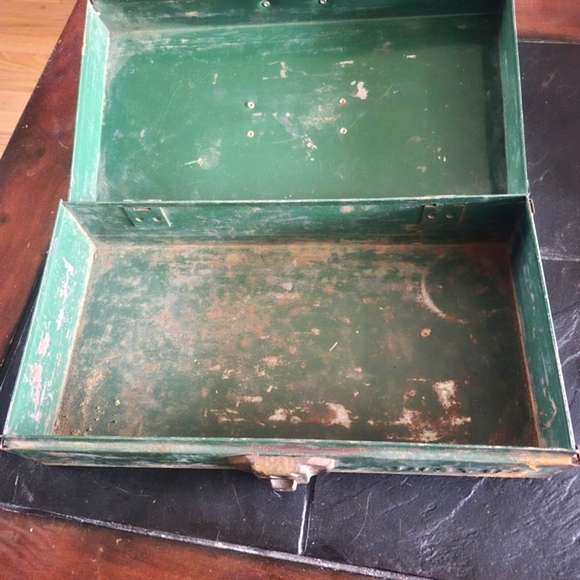 Vintage Metal tool box by Justus, Nice patina, Green - Picture 5 of 6